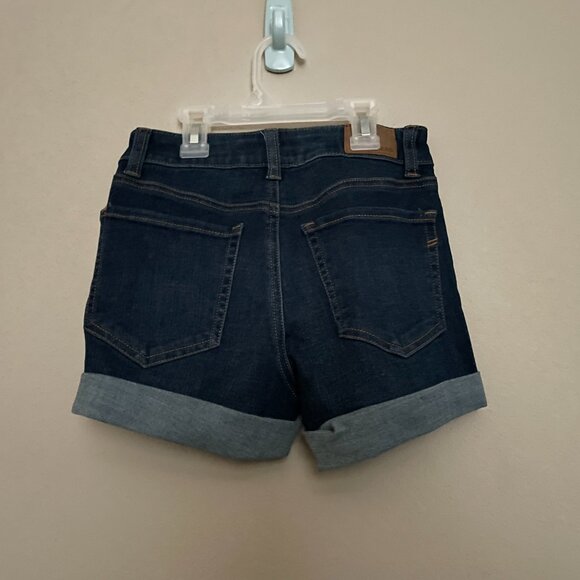Aeropostale, 00, High Rise, 3' Midi, Dark Wash shorts, NEW! - Picture 4 of 6